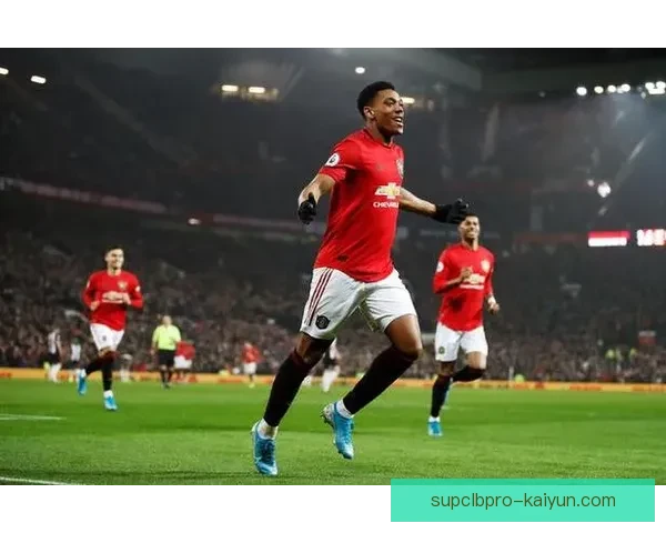 拉什福德与马夏尔表现分析：曼联前锋竞争力增强，值得关注未来发展